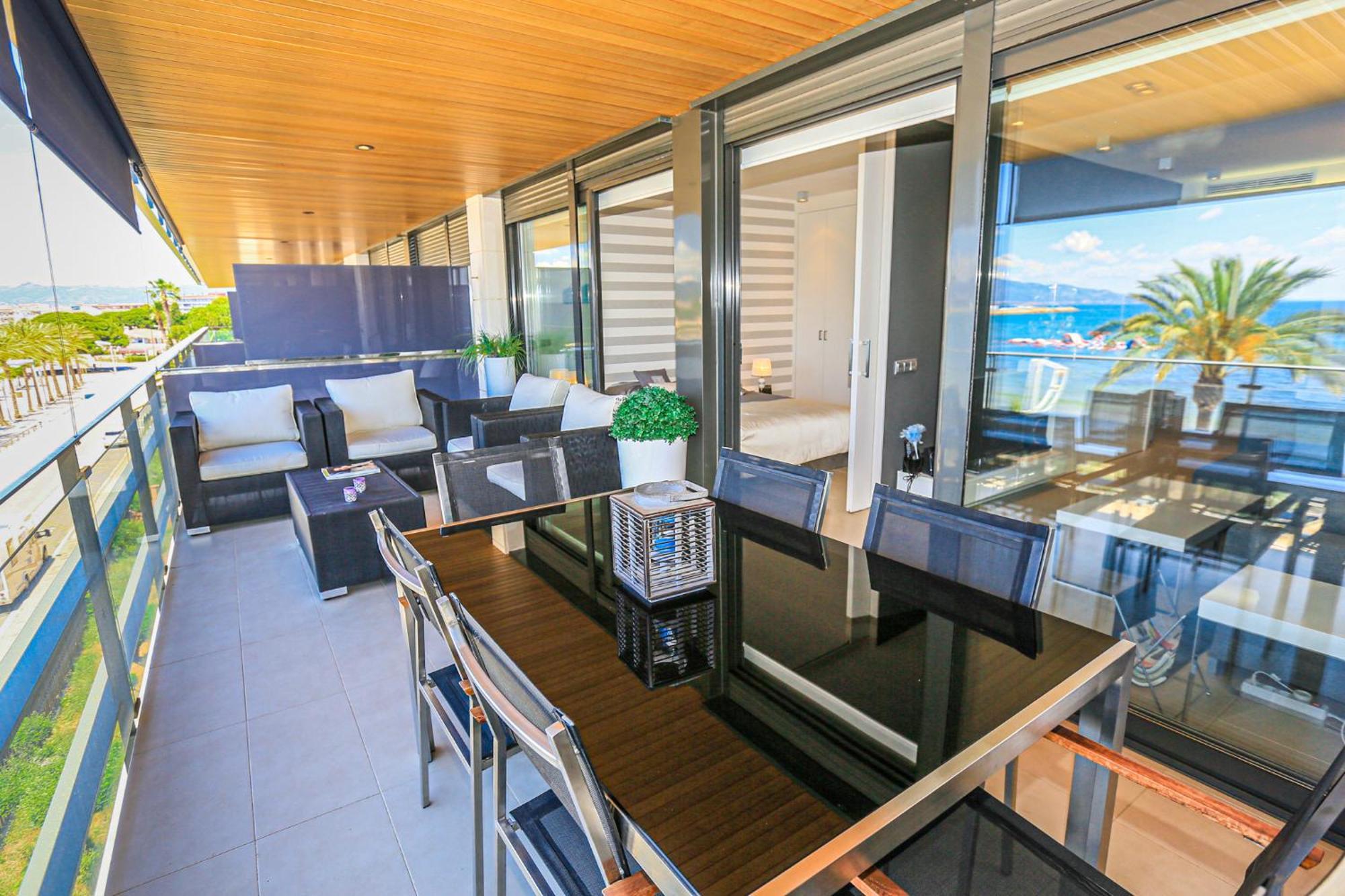 Tropicana Mar Litoral - Only Families Cambrils Exterior photo