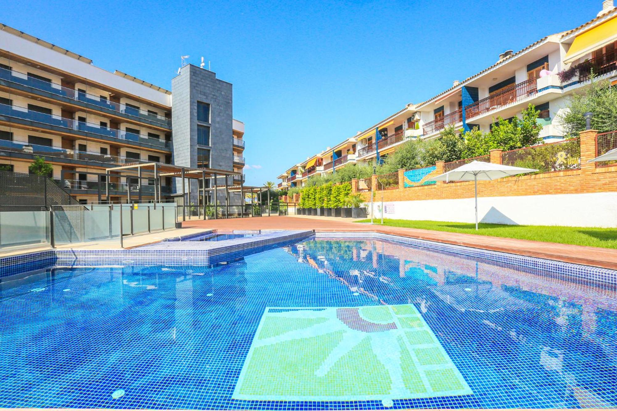 Tropicana Mar Litoral - Only Families Cambrils Exterior photo
